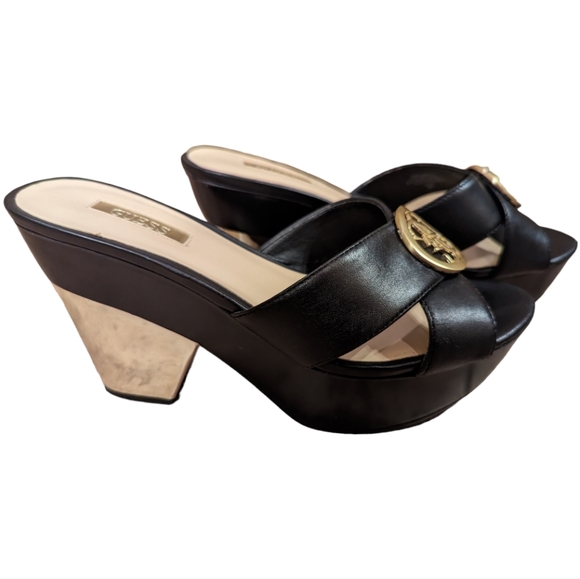 Guess women's chunky platform heel sandals with gold-tone accents, size 6.5 - Picture 1 of 14